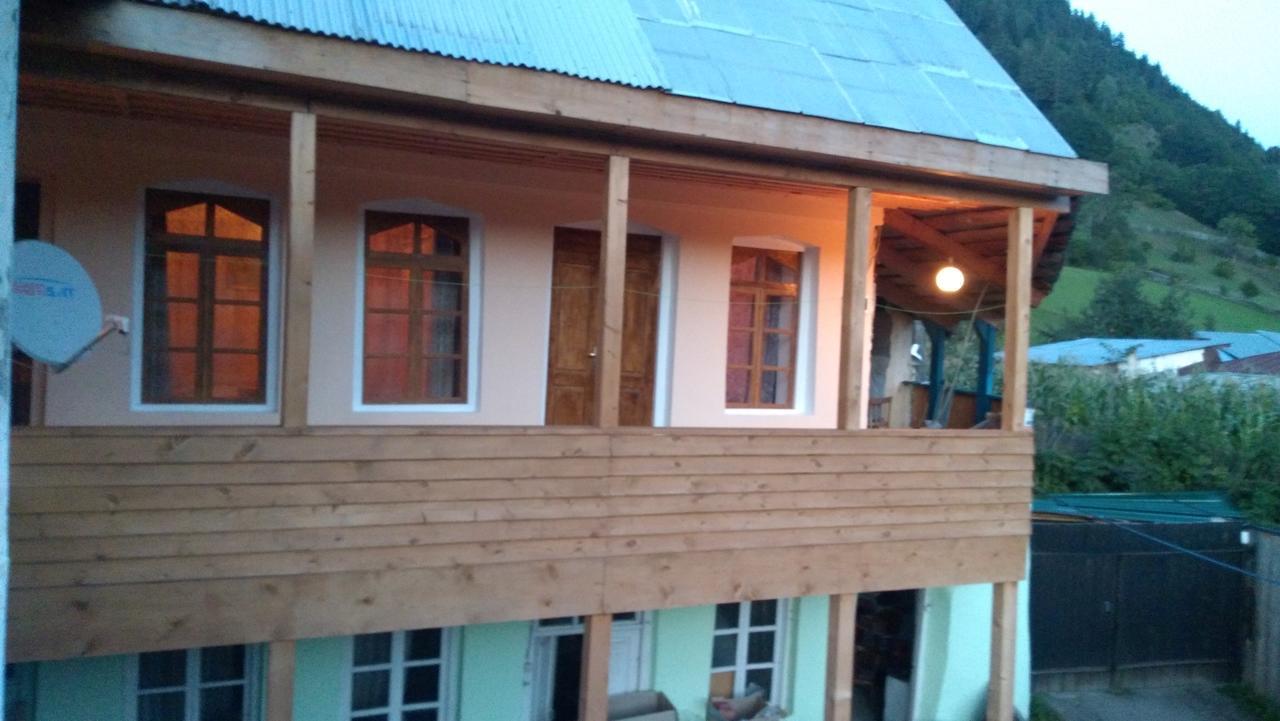 Ecohouse Svaneti Mestia Eksteriør bilde